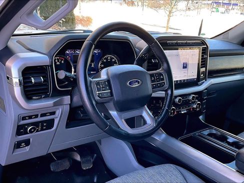 Used 2021 Ford F150 XLT w/ Equipment Group 302A High image 17