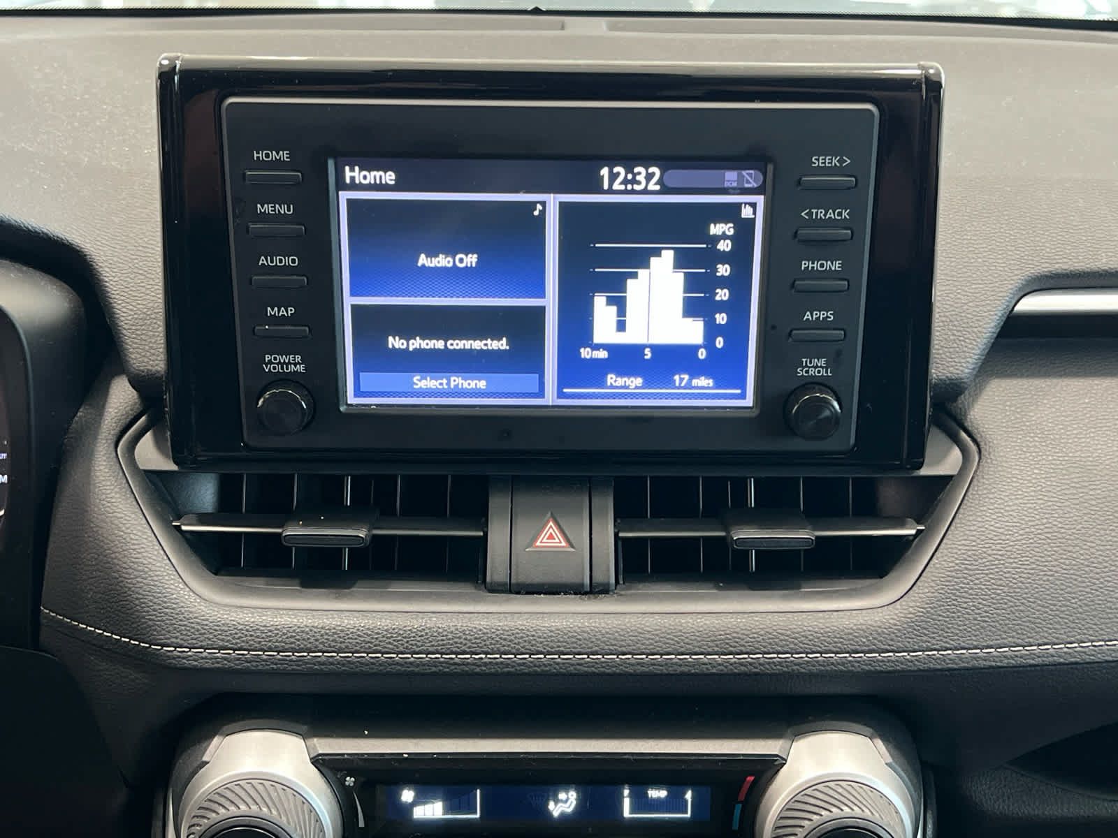 Used 2019 Toyota RAV4 LE w/ All Weather Liner Package AWD/4WD image 15