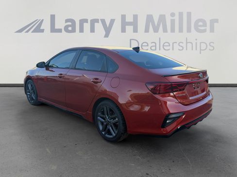 Used 2021 Kia Forte GT-Line FWD image 3