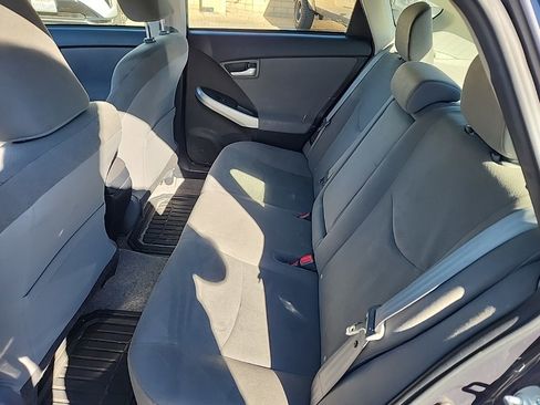 Used 2015 Toyota Prius Three image 10