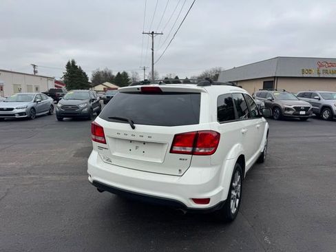 Used 2017 Dodge Journey SXT image 8