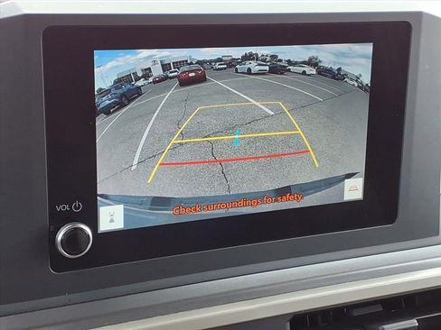 Certified 2025 Toyota Tacoma TRD Off-Road image 24