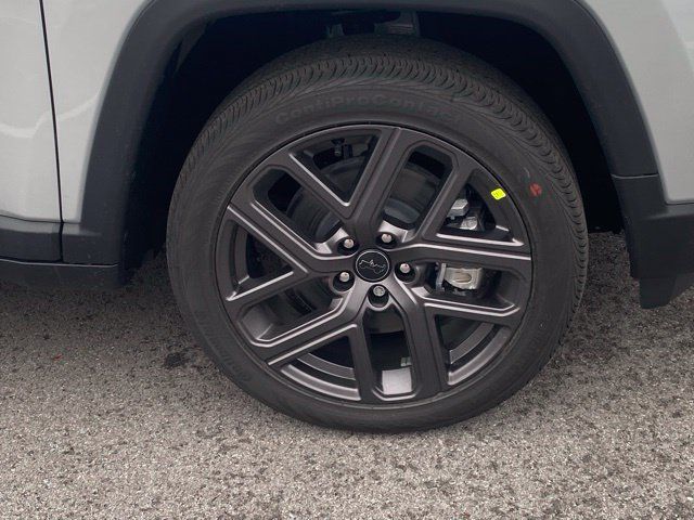 New 2026 Jeep Compass Limited AWD/4WD image 11