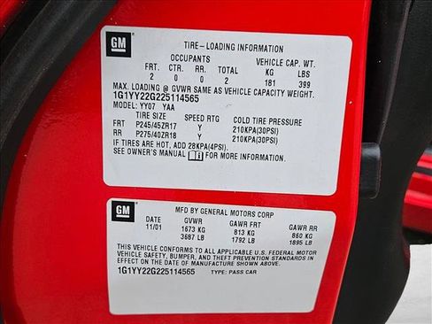 Used 2002 Chevrolet Corvette Coupe w/ Preferred Equipment Group2 RWD image 15