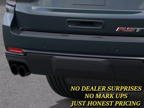 New 2026 Chevrolet Suburban RST image 14