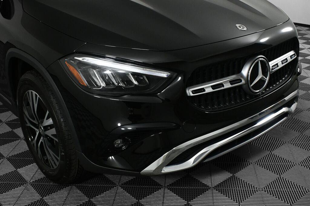 Certified 2026 Mercedes-Benz GLA 250 4MATIC image 35