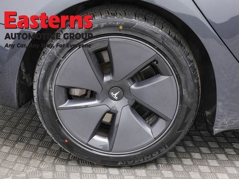 Used 2023 Tesla Model 3 Standard Range image 26