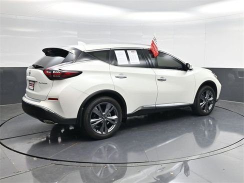 Used 2023 Nissan Murano Platinum w/ Cargo Package image 3