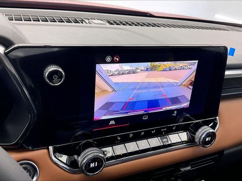 New 2026 GMC Canyon AT4 image 13