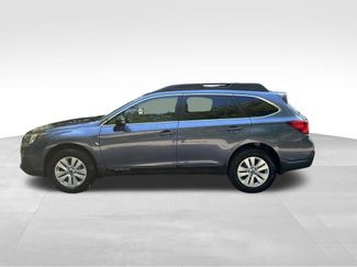 Used 2018 Subaru Outback 2.5i Premium AWD/4WD video 2