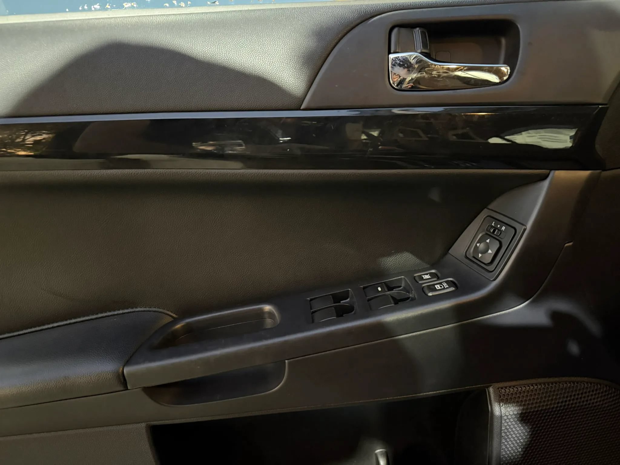 Used 2014 Mitsubishi Lancer Evolution GSR AWD/4WD image 9