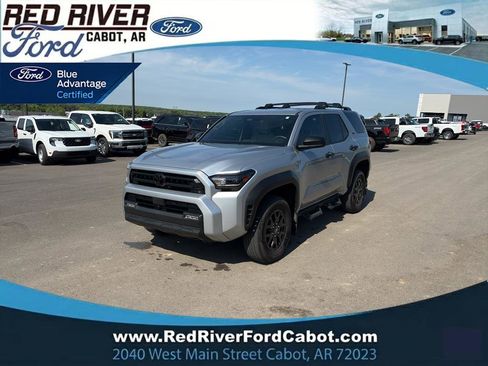 Used 2025 Toyota 4Runner SR5 RWD image 1