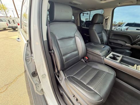 Used 2018 GMC Sierra 1500 Denali w/ Denali Ultimate Package AWD/4WD image 27