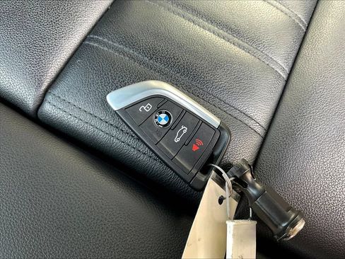 Used 2023 BMW X4 xDrive30i w/ Premium Package AWD/4WD image 33