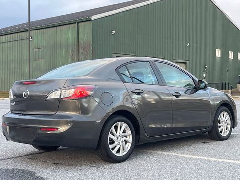 Used 2012 MAZDA MAZDA3 i Touring image 8