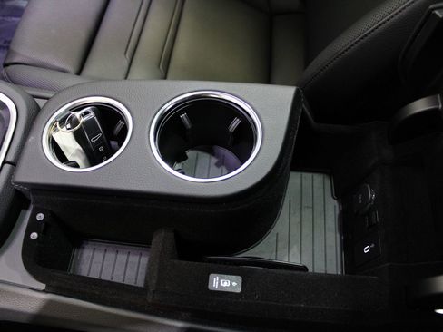 Used 2023 Porsche Panamera Platinum Edition image 49