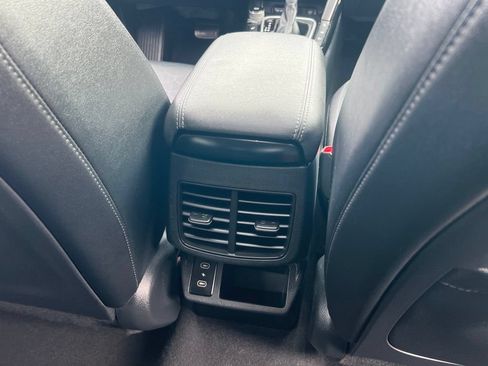 Certified 2025 Kia Seltos EX w/ EX Sunroof Package AWD/4WD image 22