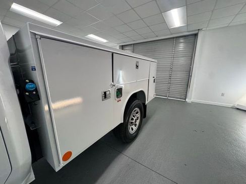 New 2026 GMC Sierra 3500 Pro w/ Convenience Package image 8