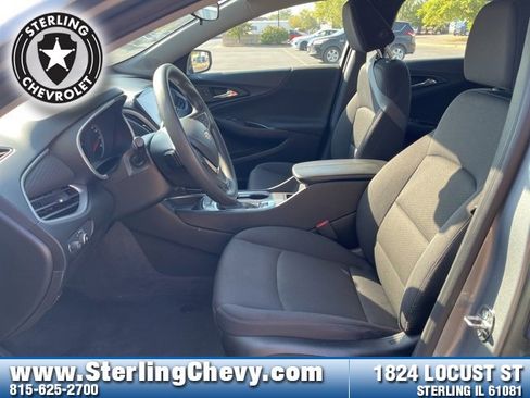 Used 2024 Chevrolet Malibu LT image 9