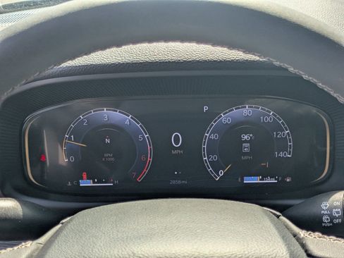 Certified 2024 Jeep Wagoneer Series III w/ Premium Group I image 21