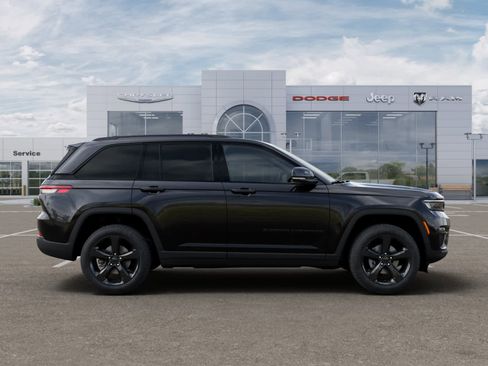 New 2025 Jeep Grand Cherokee Limited image 21