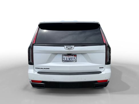 Used 2023 Cadillac Escalade ESV Sport w/ LPO, ONYX Package AWD/4WD image 4