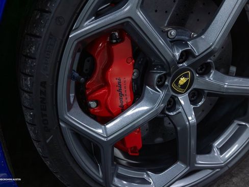 Used 2023 Lamborghini Huracan Tecnica image 20