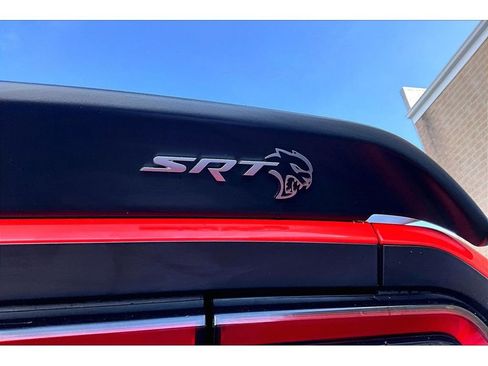 Used 2022 Dodge Challenger SRT Hellcat image 9