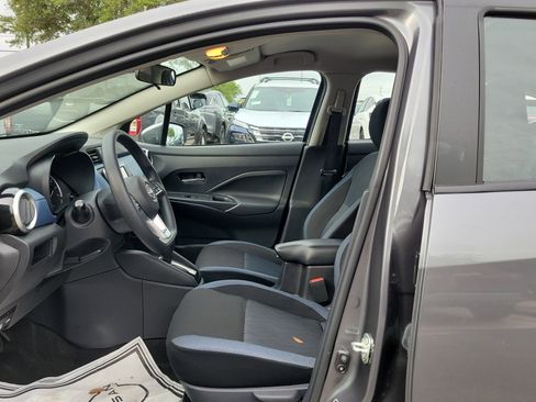 Certified 2025 Nissan Versa SV FWD image 18