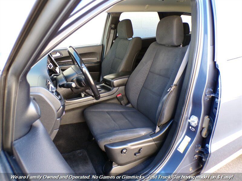 Used 2021 Dodge Durango SXT RWD image 17