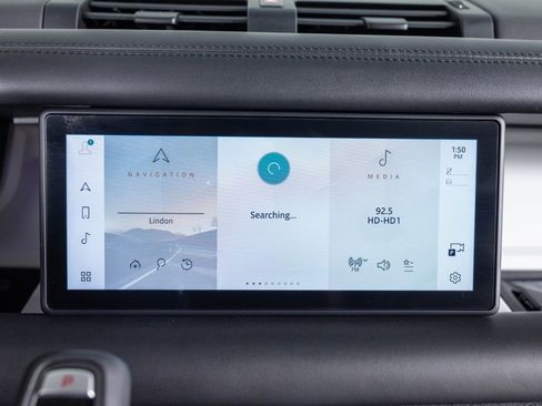 Used 2020 Land Rover Defender 110 HSE image 37