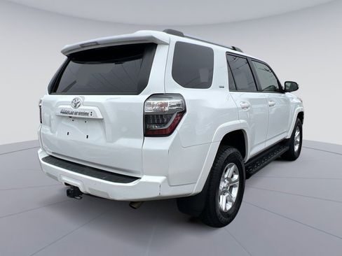 Used 2024 Toyota 4Runner SR5 Premium image 9