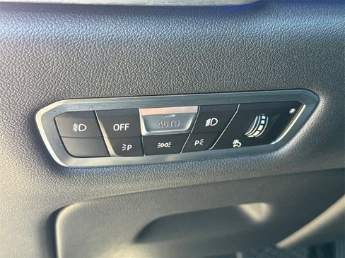 Used 2019 BMW X5 xDrive40i w/ Convenience Package image 28