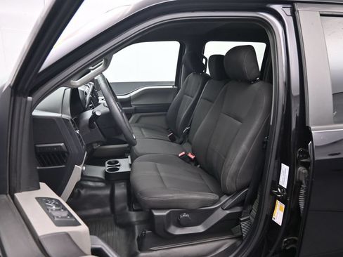 Used 2019 Ford F150 XL w/ Equipment Group 101A Mid AWD/4WD image 19