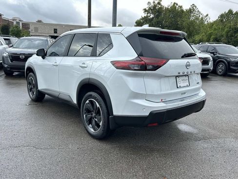 New 2026 Nissan Rogue SV AWD/4WD image 5