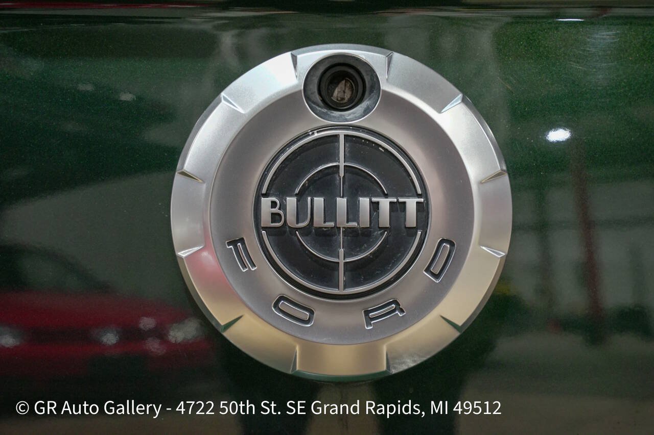 Used 2009 Ford Mustang GT Premium RWD image 21