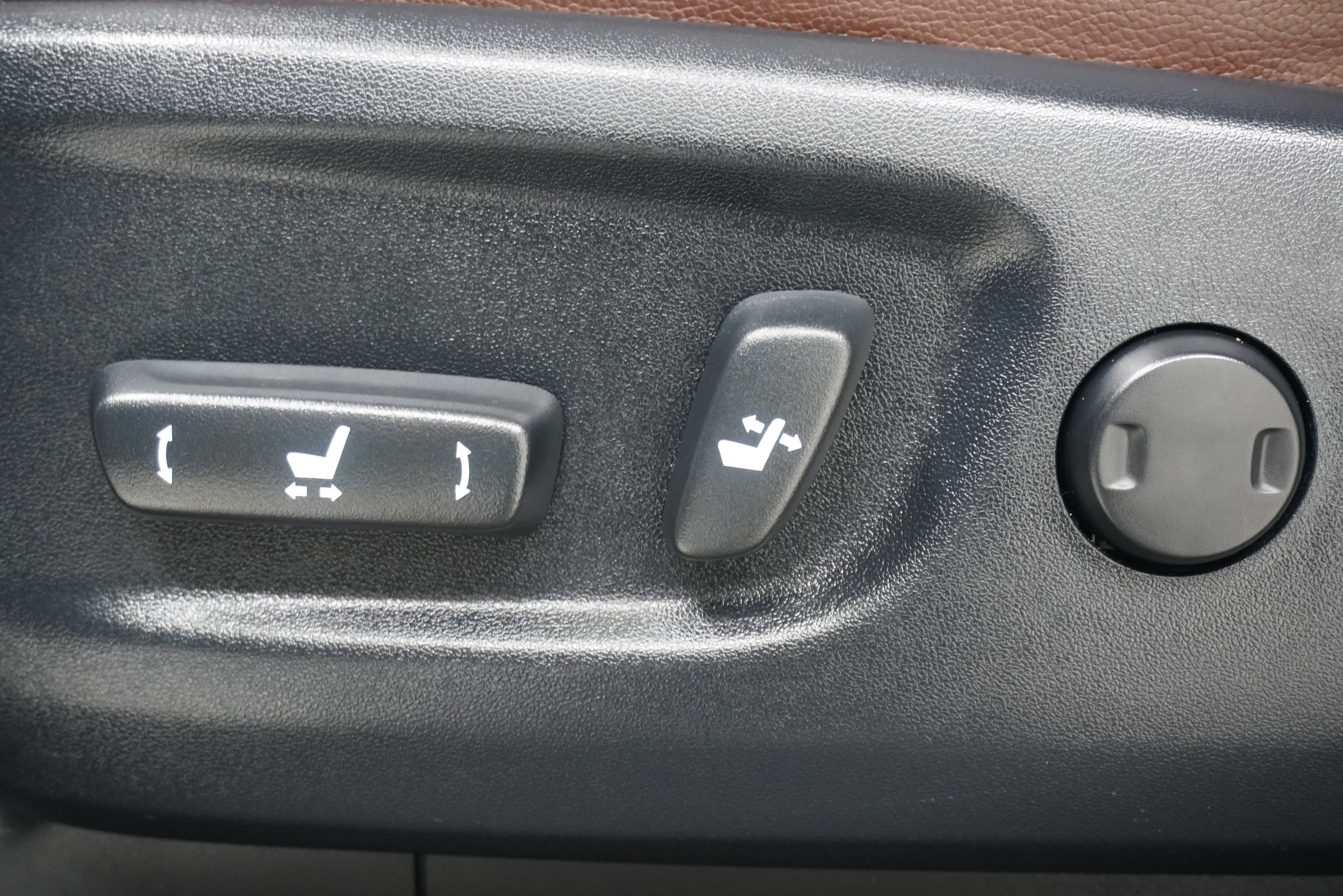 Used 2021 Toyota 4Runner Limited RWD image 16