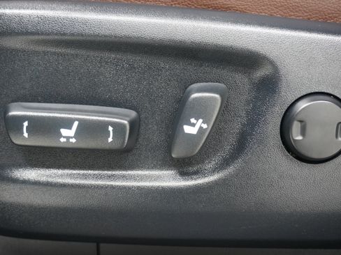Used 2021 Toyota 4Runner Limited RWD image 16