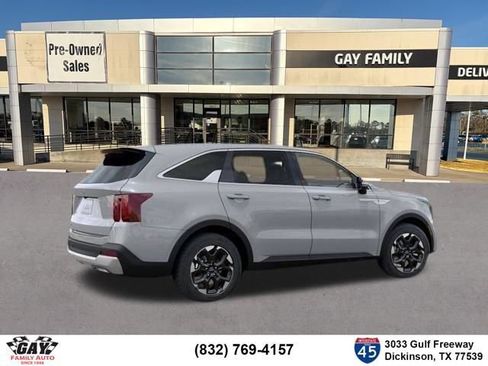 Certified 2026 Kia Sorento S FWD image 6