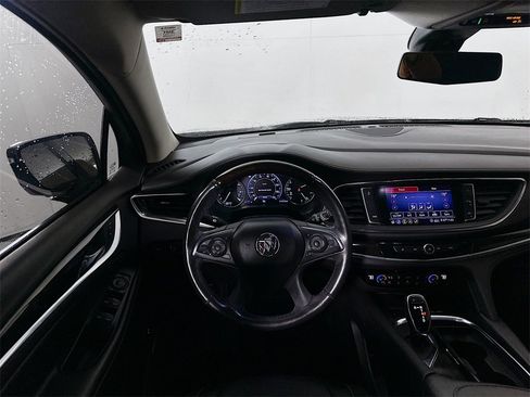 Used 2021 Buick Enclave Avenir w/ Avenir Technology Package image 24