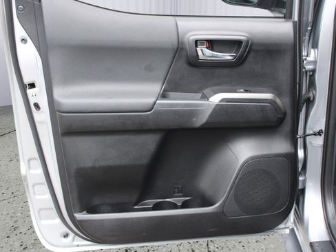 Used 2019 Toyota Tacoma image 41