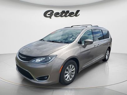 Used 2018 Chrysler Pacifica Touring-L Plus
