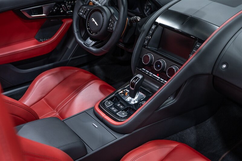 Used 2015 Jaguar F-TYPE S RWD image 55