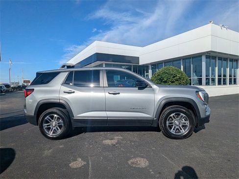 New 2026 GMC Terrain Elevation w/ LPO, Floor Liner Package image 3