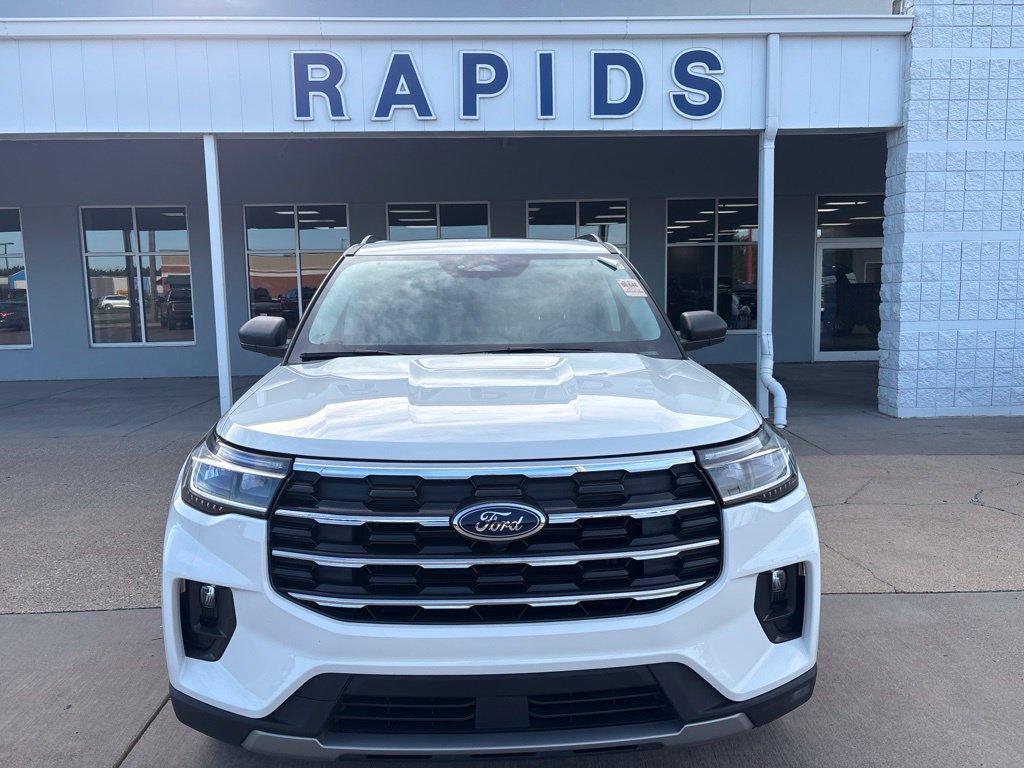 Used 2025 Ford Explorer Active w/ Active Comfort Package AWD/4WD image 5