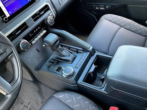 New 2026 Toyota Tacoma SR AWD/4WD image 11