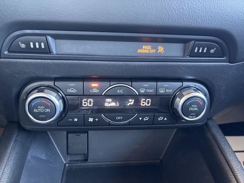 Used 2018 MAZDA CX-5 Touring w/ Preferred Equipment Package AWD/4WD image 27