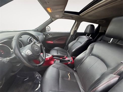 Used 2012 Nissan Juke SL image 9