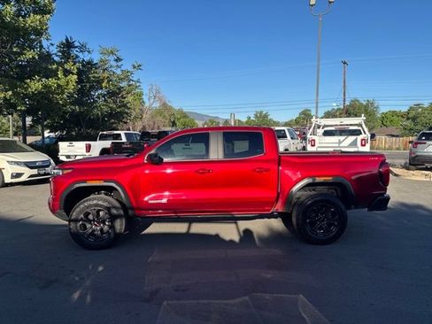 Used 2025 GMC Canyon Elevation w/ Convenience Package AWD/4WD image 5