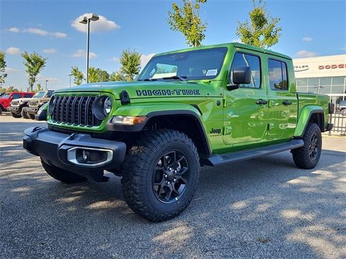 New 2025 Jeep Gladiator High Tide image 3